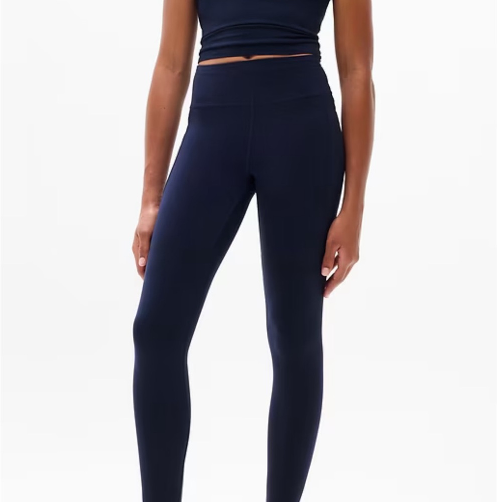 Athleta Girls Navy High Rise Stash Your Treasures Tight Navy. Size XXL/16. NWT
